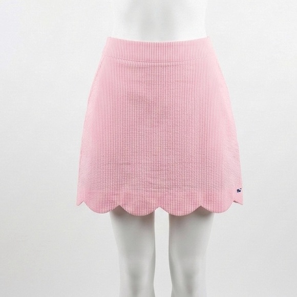 Vineyard Vines Dresses & Skirts - Vineyard Vines Pink Performance Scalloped Seersucker Mini Skirt Built In Shorts